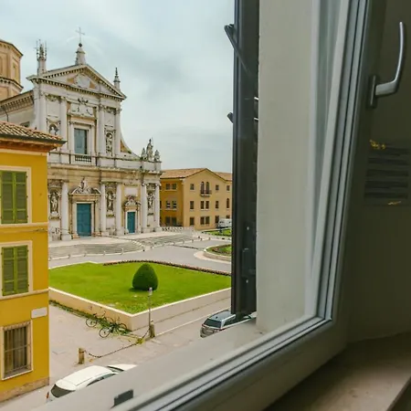 Apartment Domus Dantis - Italian Homing *
