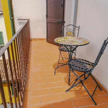 Apartament Domus Dantis - Italian Homing *
