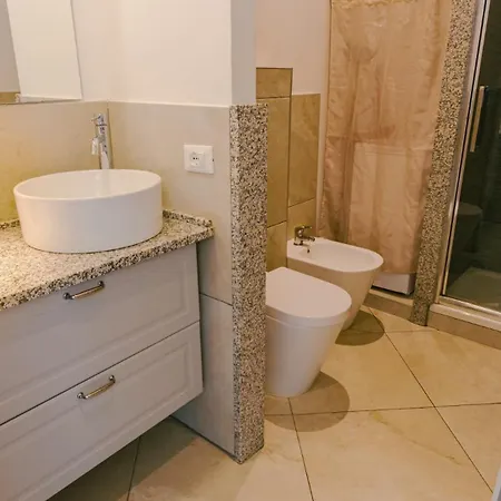 Apartment Domus Dantis - Italian Homing