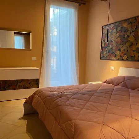 Domus Dantis - Italian Homing Apartment